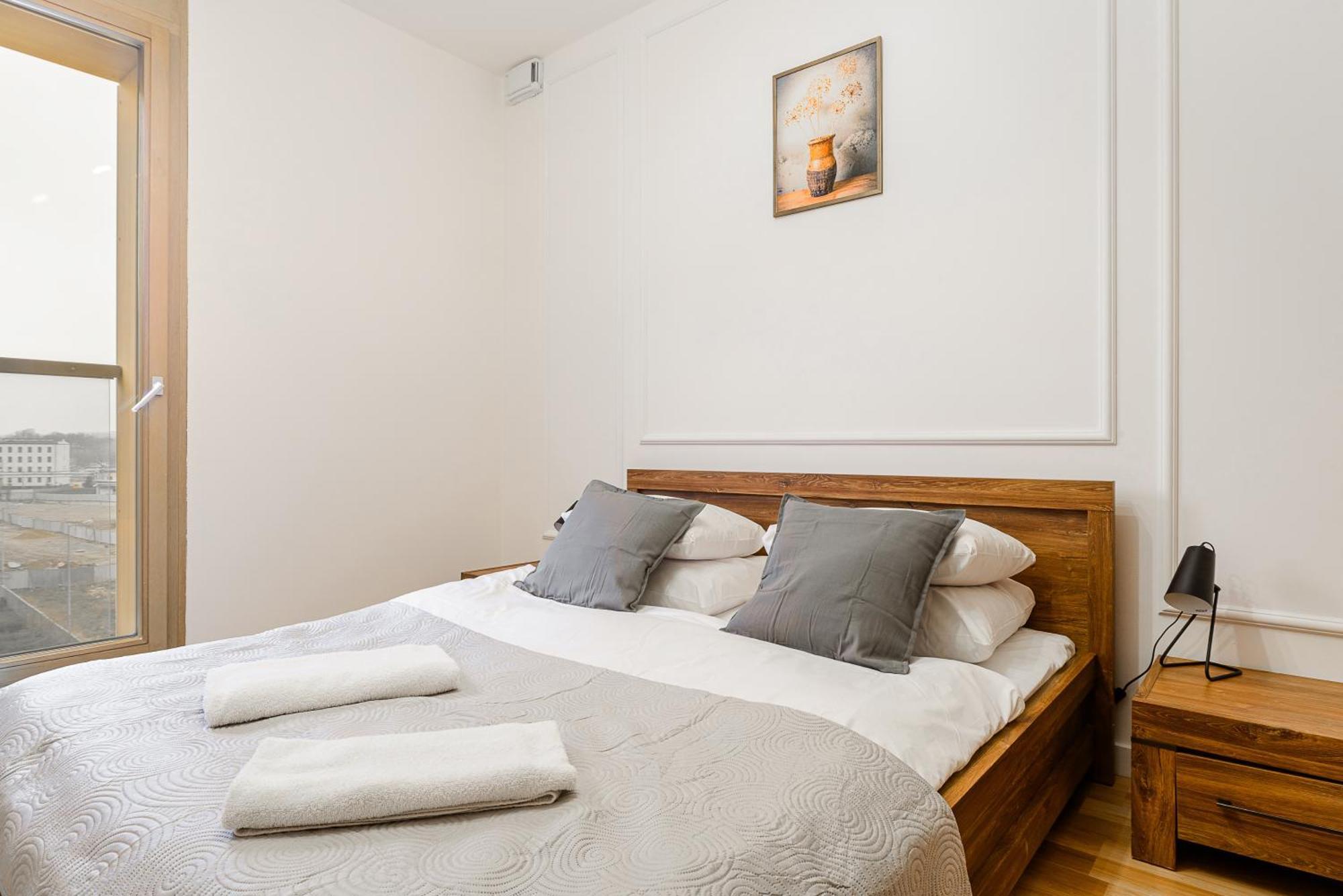 19 Dzielnica Kolejowa P&O Serviced Apartments Warsawa Bagian luar foto