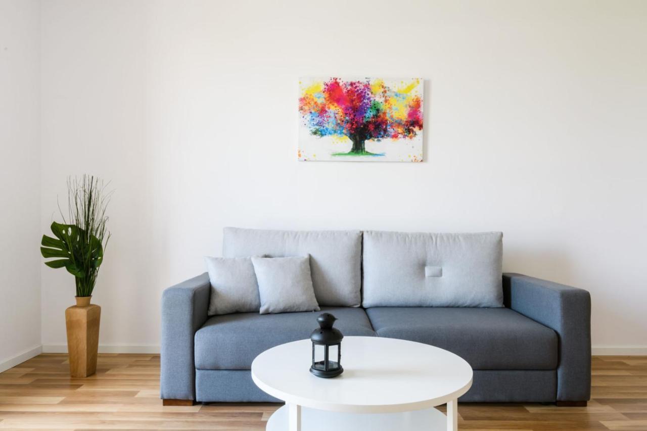 19 Dzielnica Kolejowa P&O Serviced Apartments Warsawa Bagian luar foto