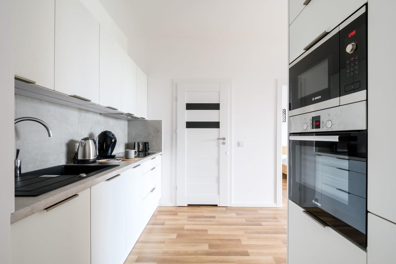 19 Dzielnica Kolejowa P&O Serviced Apartments Warsawa Bagian luar foto